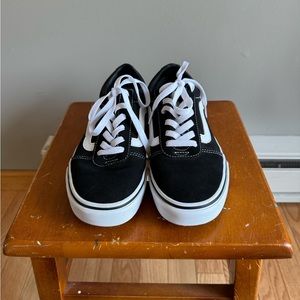 Women’s Vans Old Skool Skate Shoes